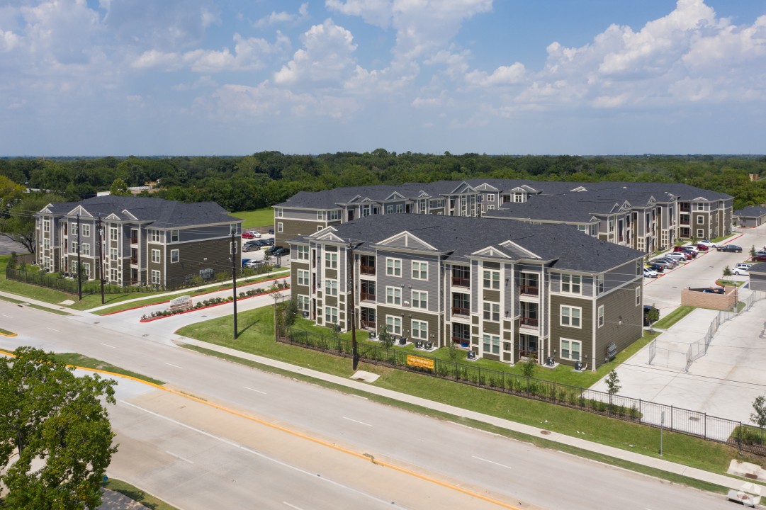 Smart Living Cullen, 4307, · Unit 2/2