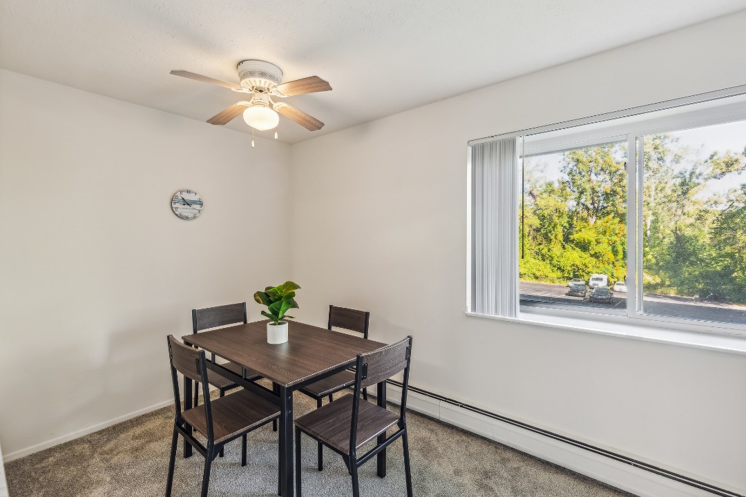Midtown Towers 3012, · Unit 1/1