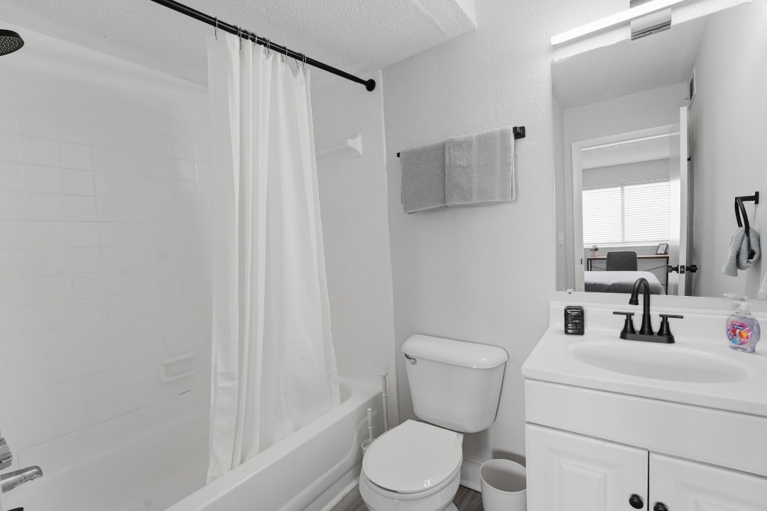 Crossings at · Unit 501 K25 1bd/1bth