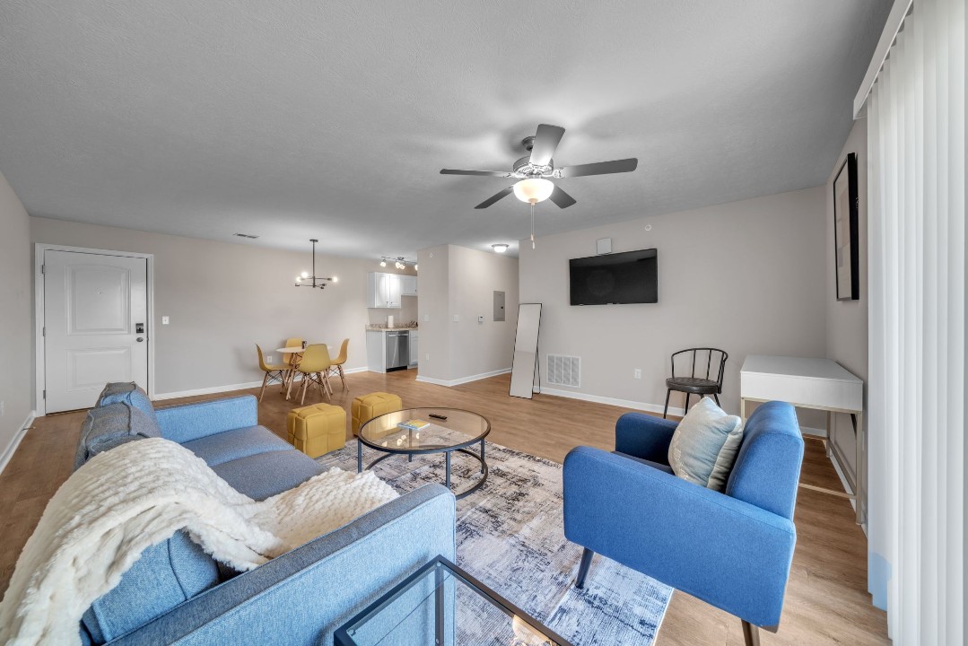 Stonecrest 716, · Unit 2/2