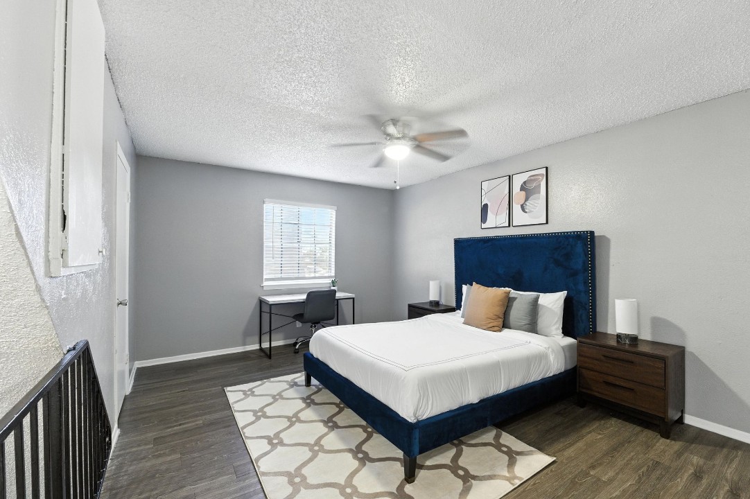1 Bedroom · Signature layout