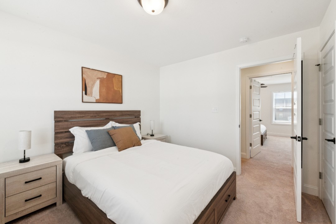 Arte Luxury townhomes E2 2/2.5