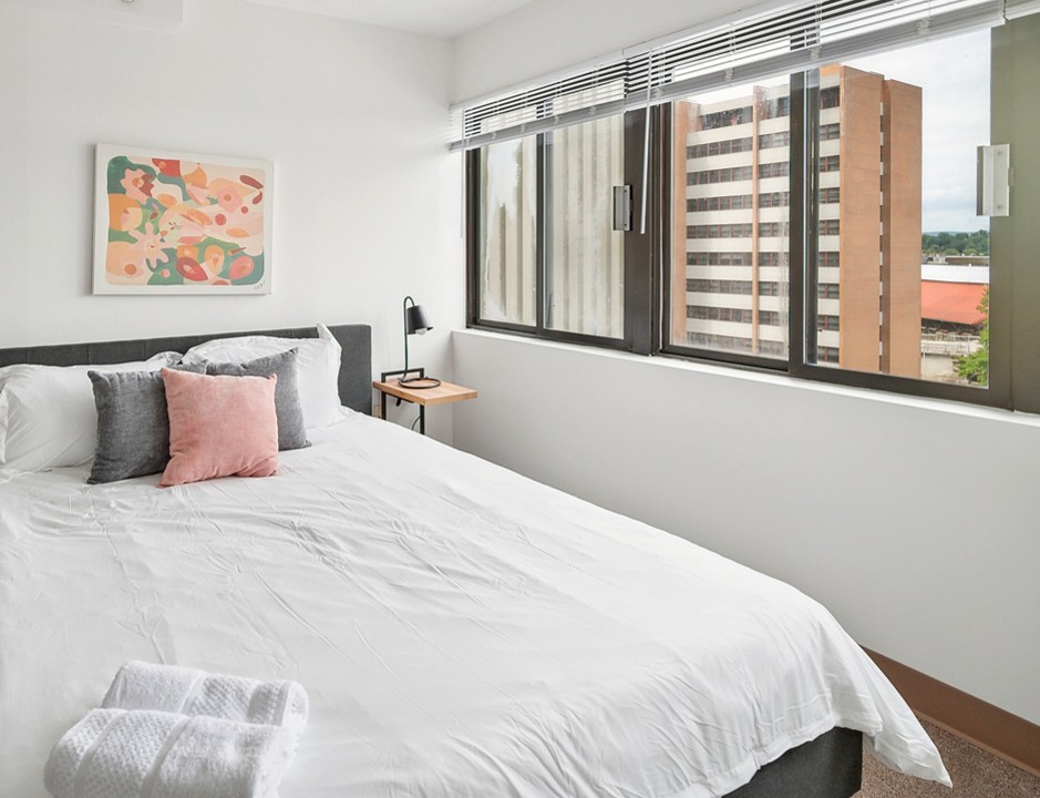Pa Place 501, 2br