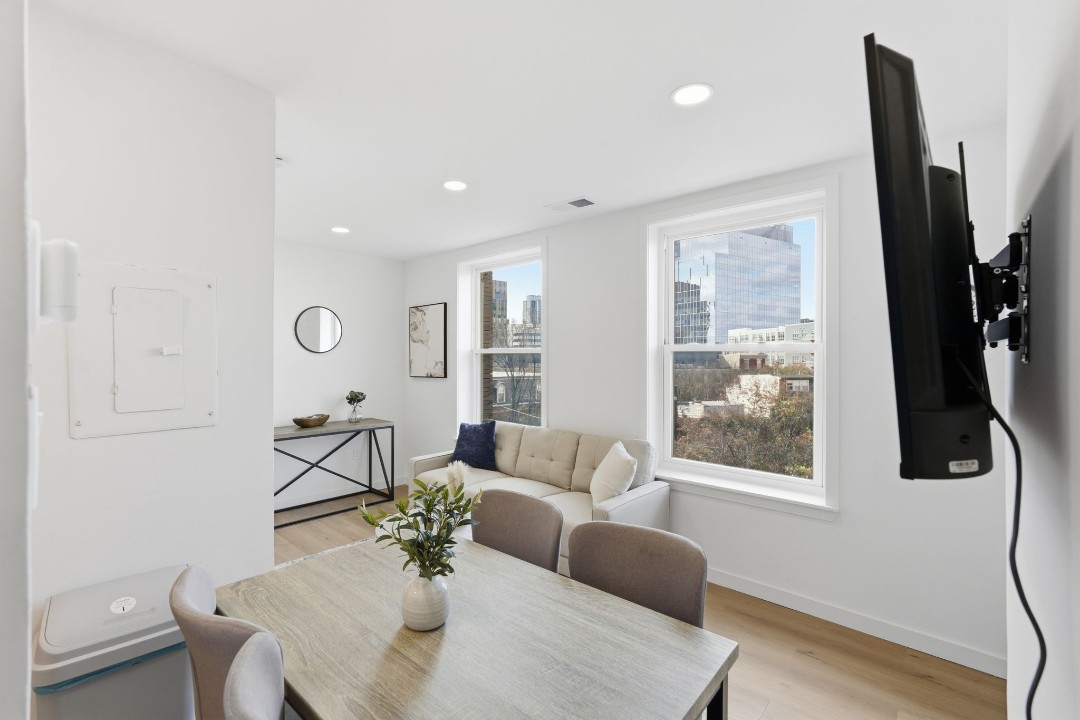 Carriage House C310 · Unit 1/1