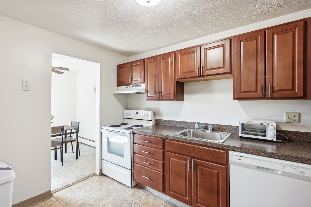 Midtown Towers 3602, · Unit 1/1