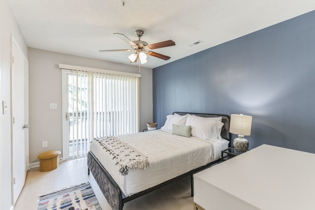 Carlson Bay, 3516-206, · Unit 1/1