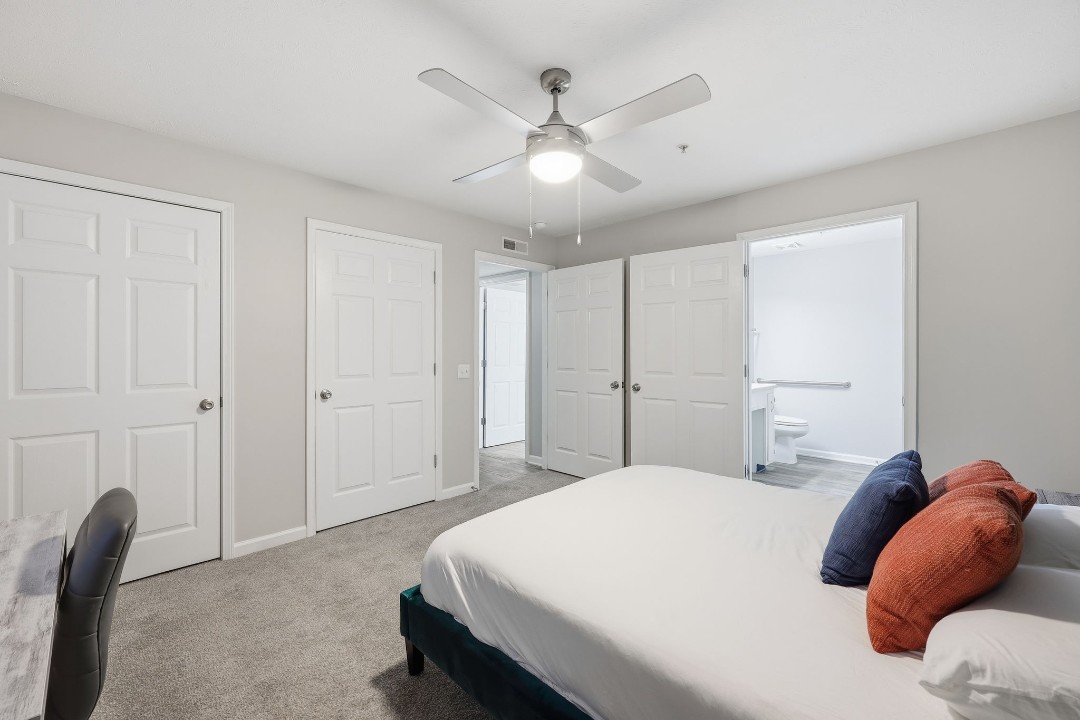 Highland Park apartments · Unit 904 2/2