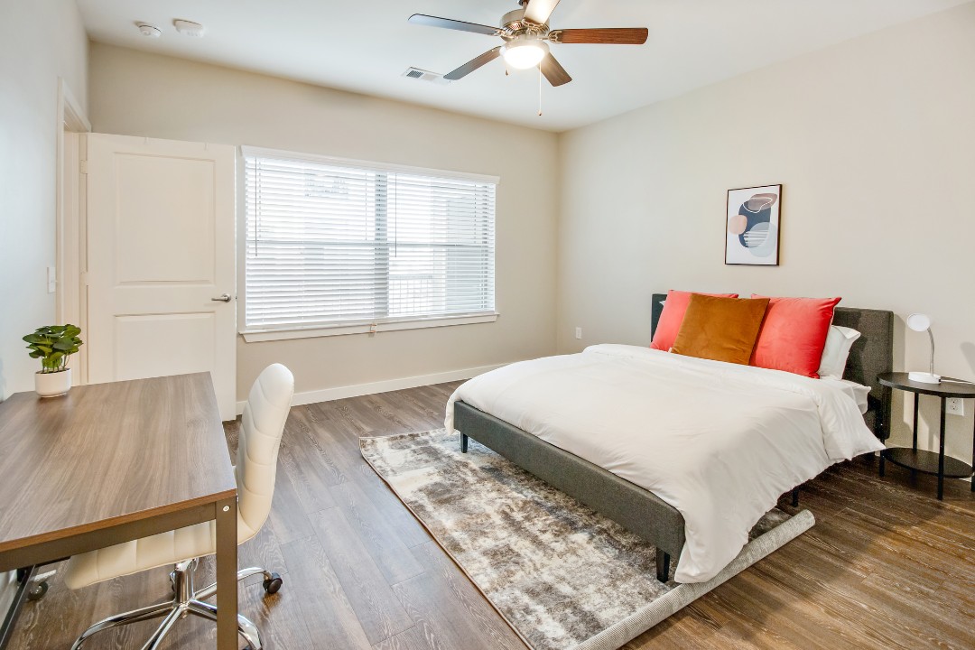 Smart Living Cypress Creek, 7206, · Unit 1/1