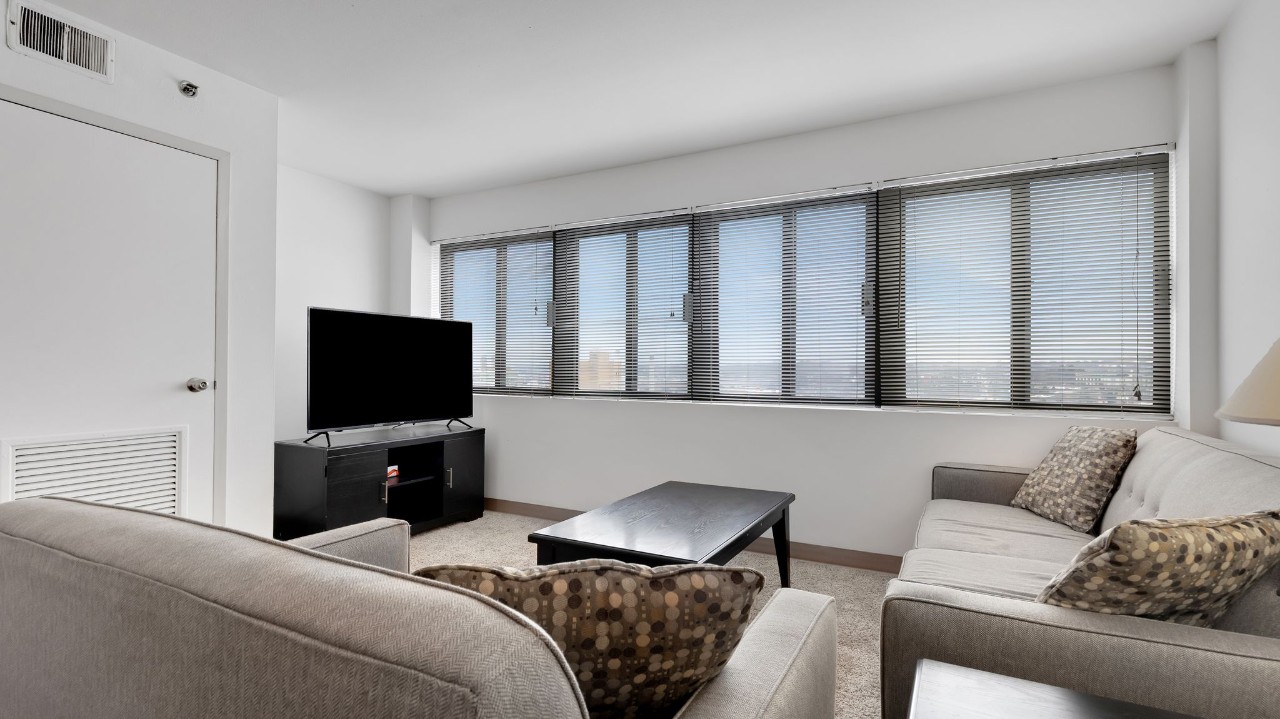 1 Bedroom · Signature suite