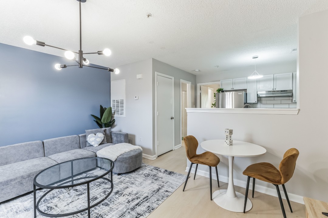 Carlson Bay, 3516-206, · Unit 1/1