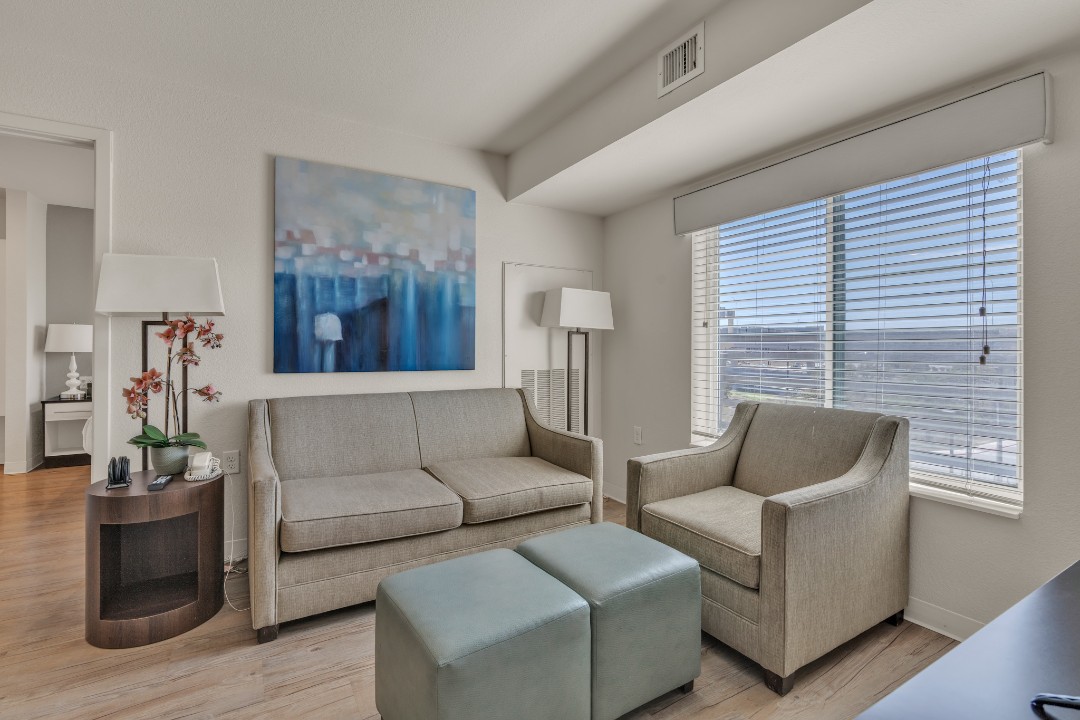 Simplicity At the Rim · Unit 1406 2/2