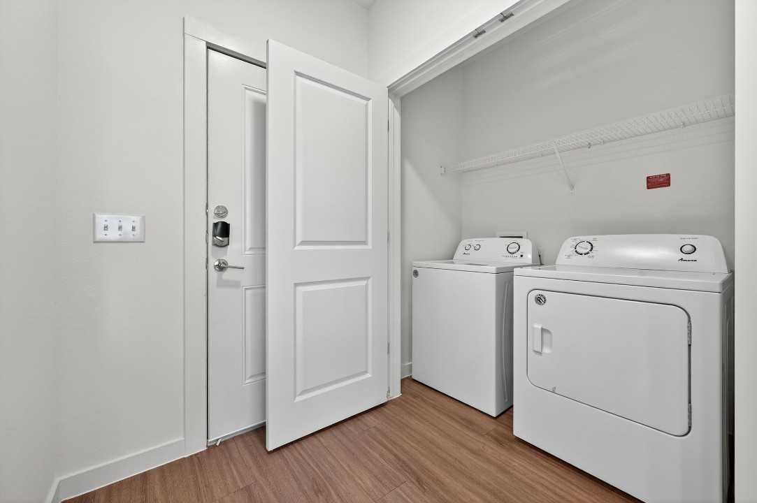 Spectra Parks · Unit 1208 2/2
