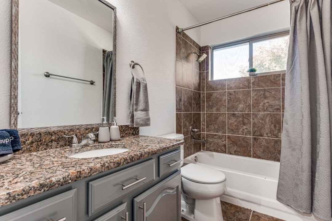 5Br Lux! Pool, Games & Theater