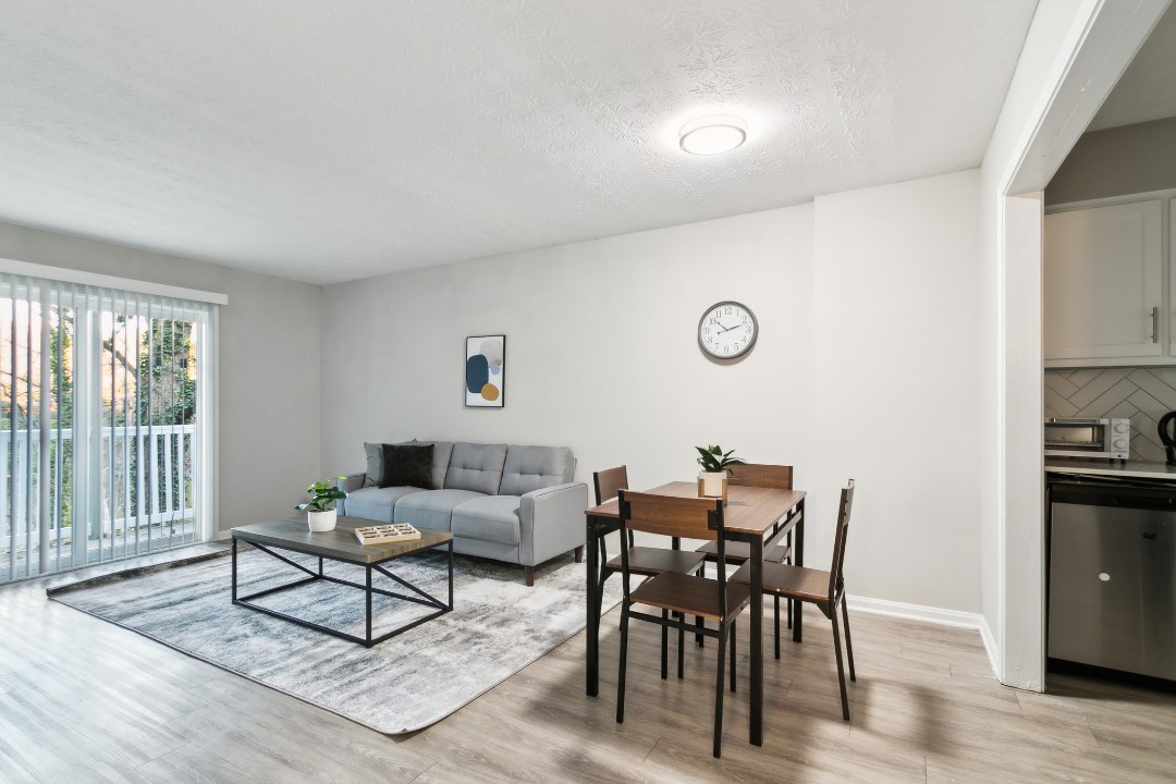 Vinings · Unit 3406 1/1