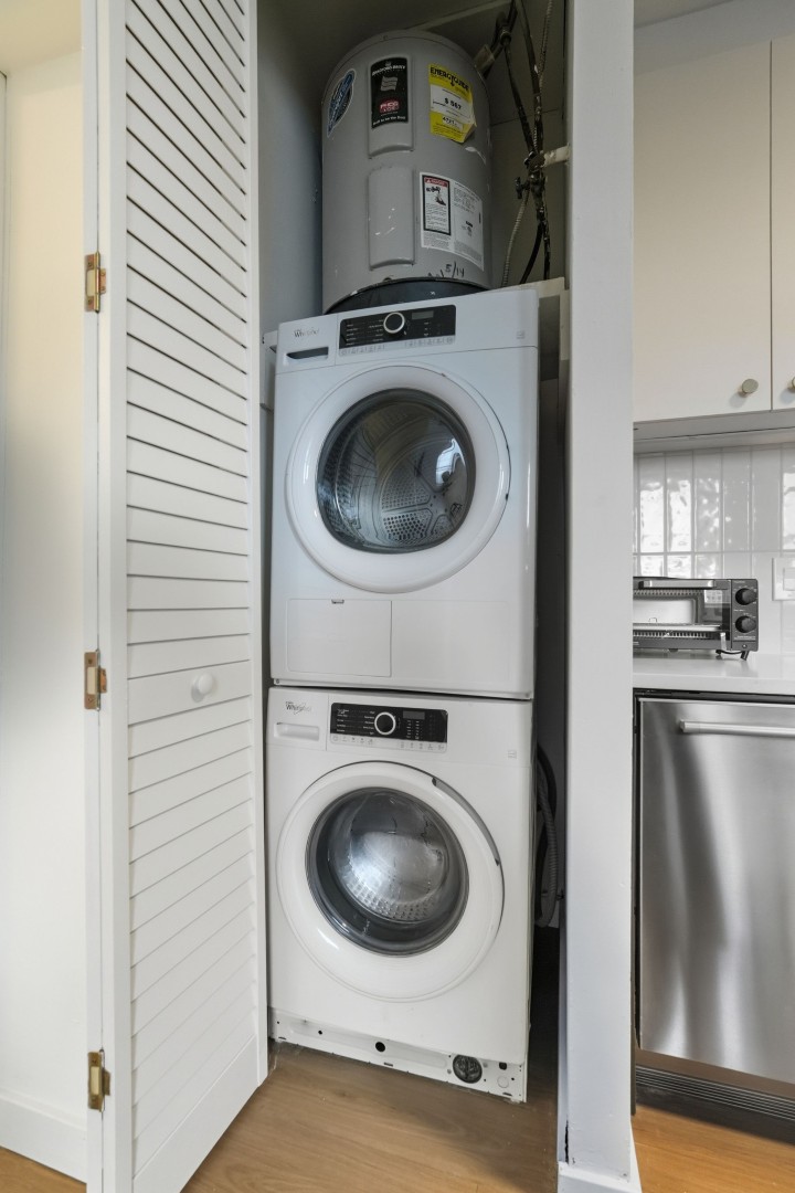 Carriage House C410 · Unit 1/1