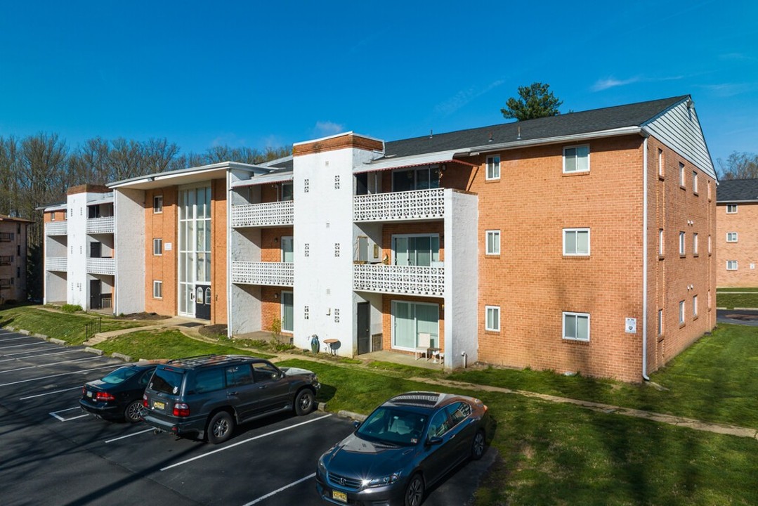The Chateau, 306 Shipley Rd · Unit Apt 624 2bd/2bth