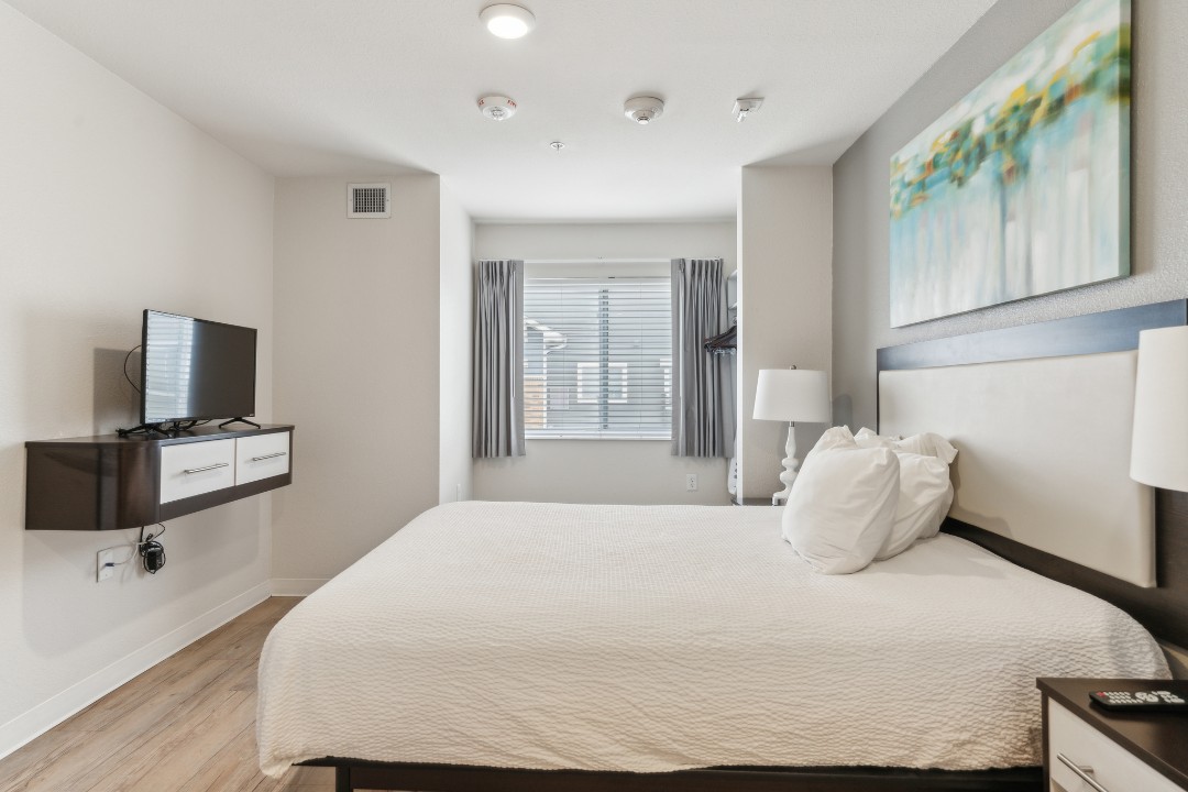 Simplicity At the Rim · Unit 1405 1/1