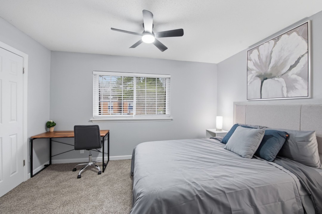 1 Bedroom · Signature layout