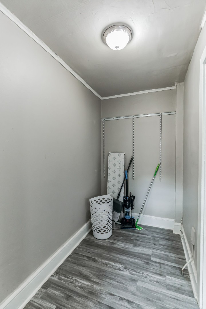 Lennox C201 Studio