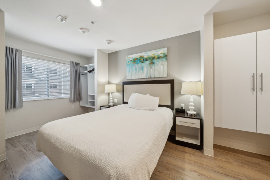 Simplicity At the Rim · Unit 1205  1/1