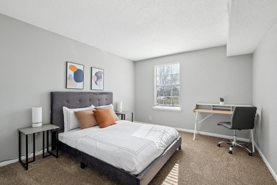 1 Bedroom · Signature layout