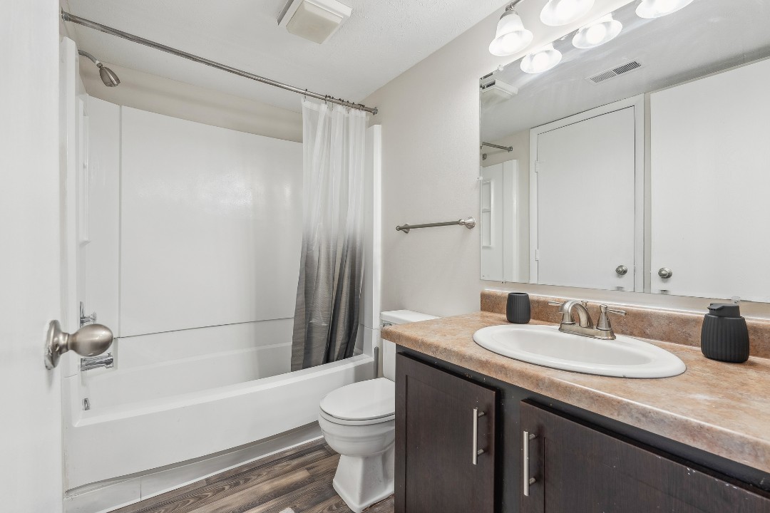 Northwoods 8083-2D · Unit 2/1