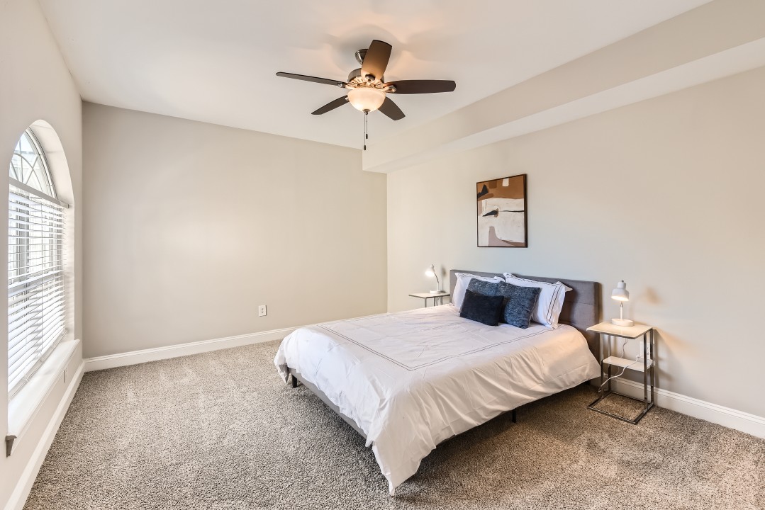 Crest at Midtown · Unit 3501 2/2