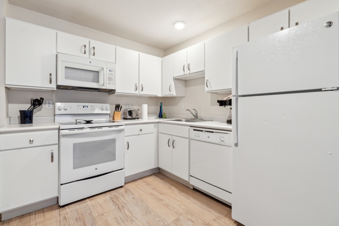 Simplicity At the Rim · Unit 1207  1/1