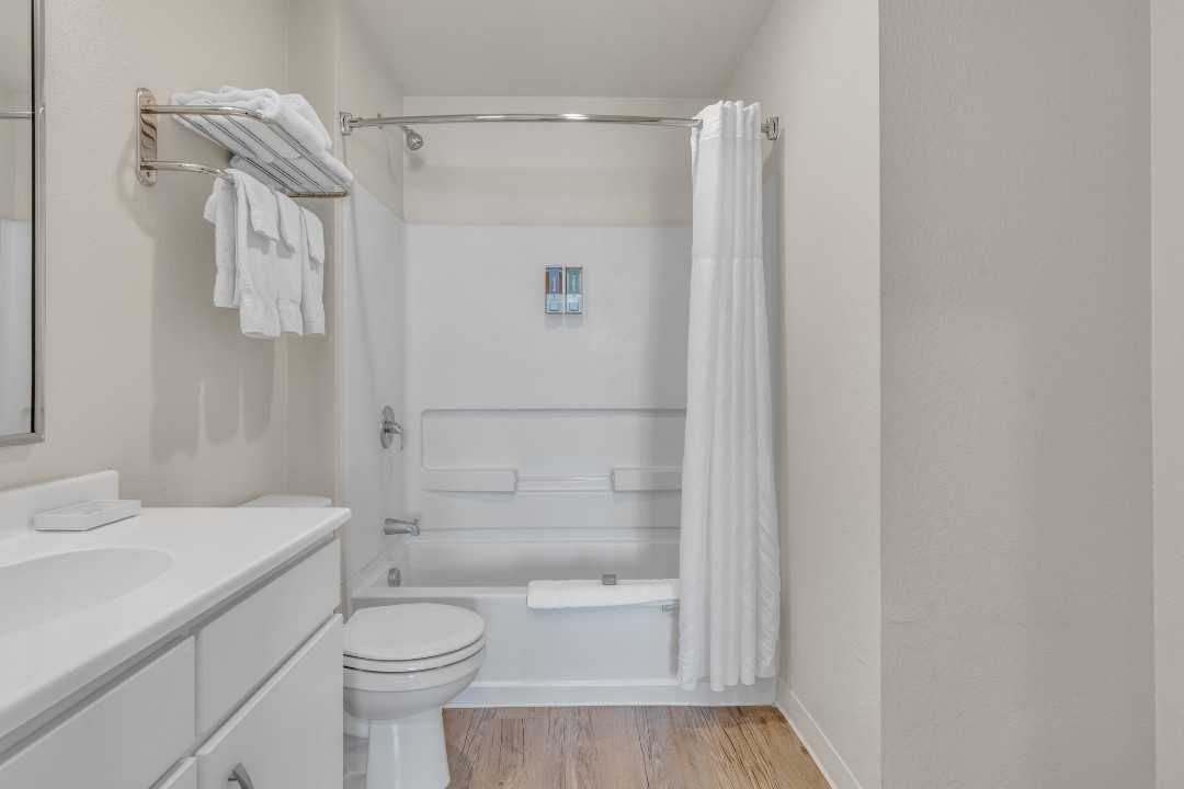 Simplicity At the Rim · Unit 1416 2/2