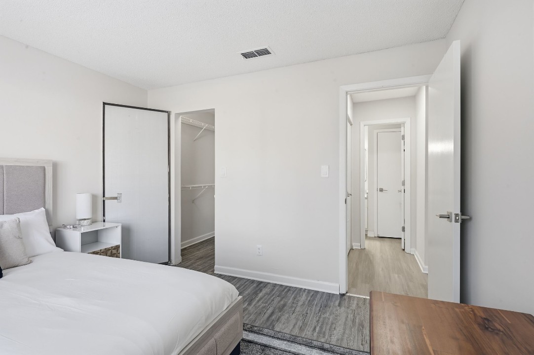 Taylor at 502 · Unit unit 2301-103 1/1