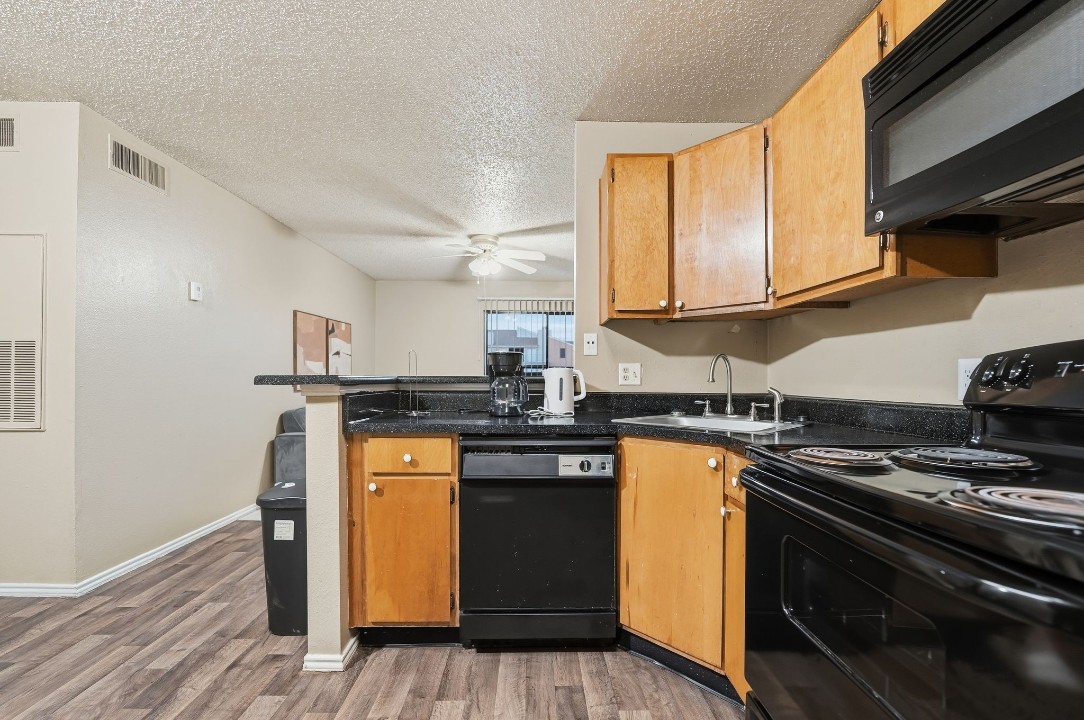 District West · Unit 815