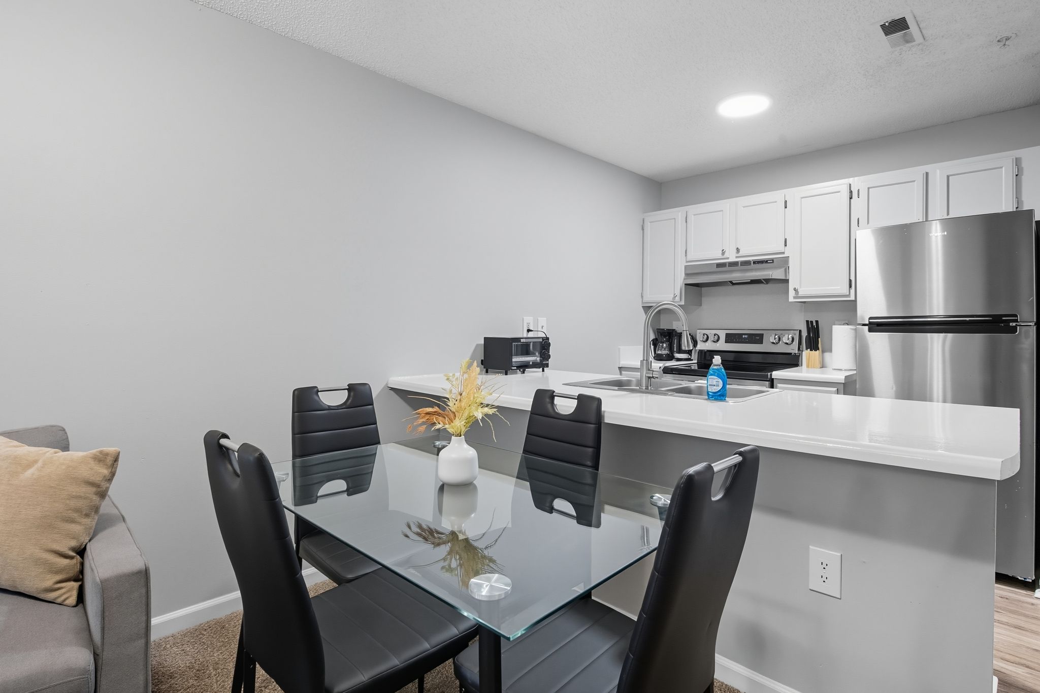 Meadowbrook 254-202 1bd/1bd