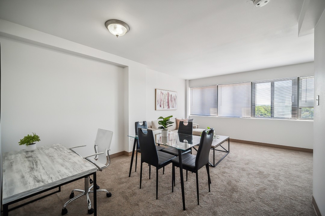 Pa Place 1301, 2br