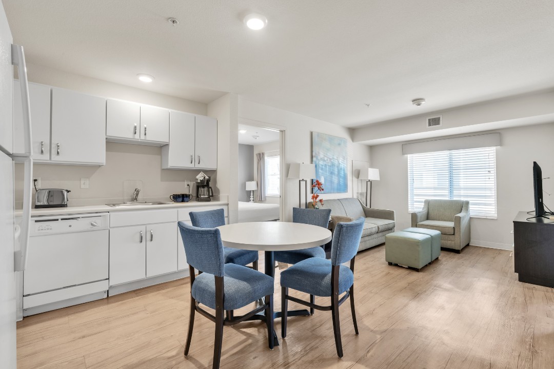 Simplicity At the Rim · Unit 1221  2/2