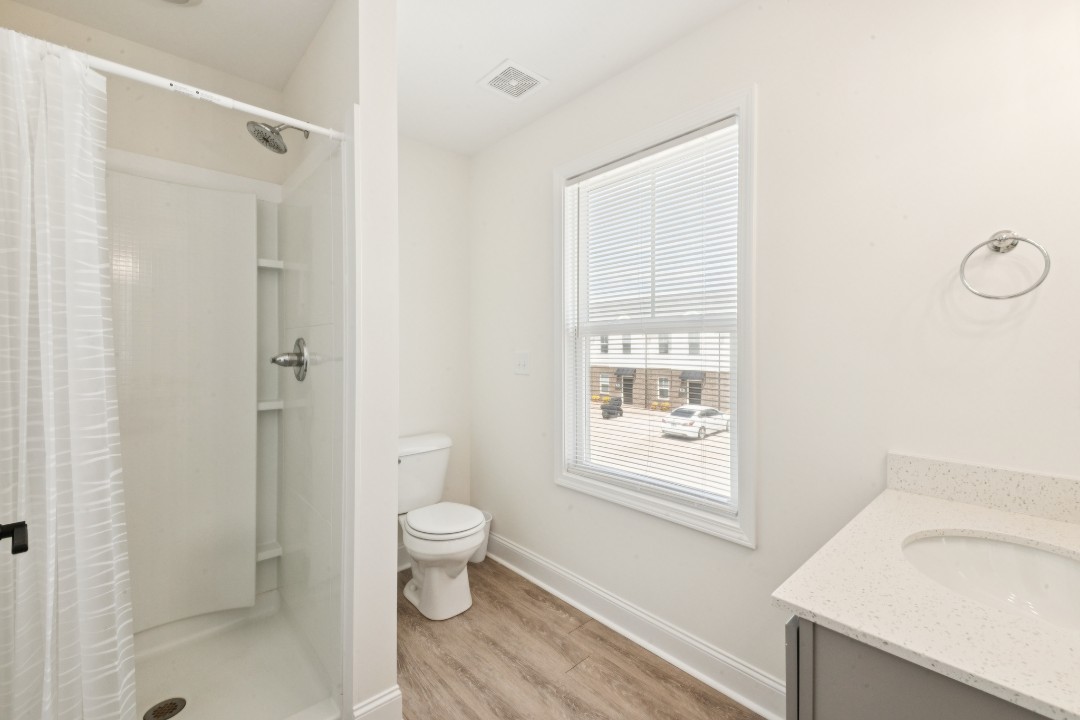 Arte Luxury townhomes E2 2/2.5