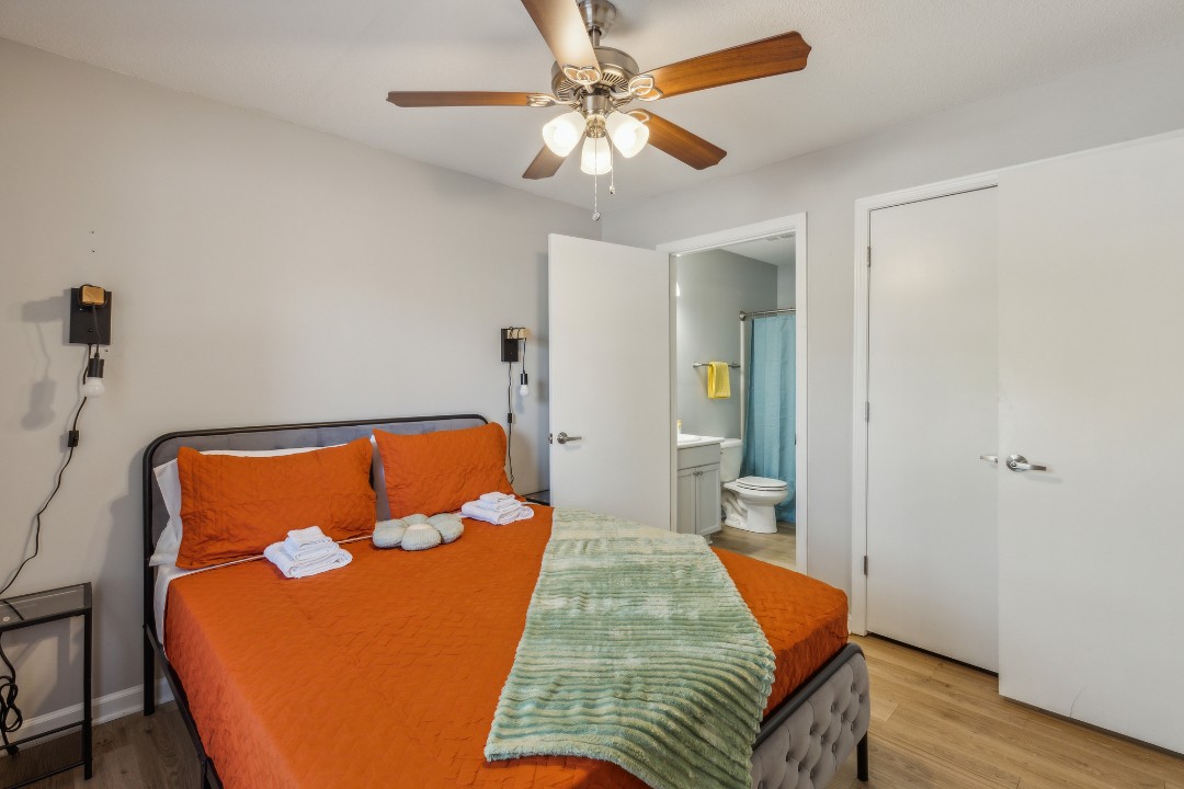 Carlson Bay, 969-104, · Unit 1/1