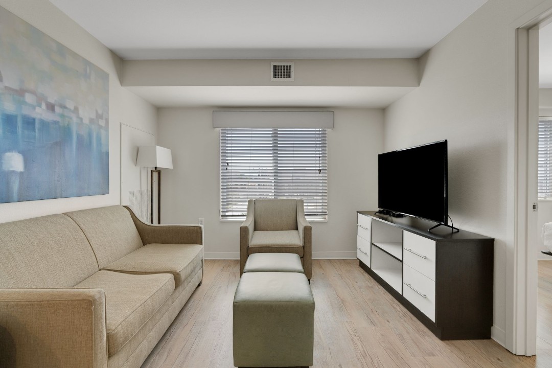 Simplicity At the Rim · Unit 1308 2/2
