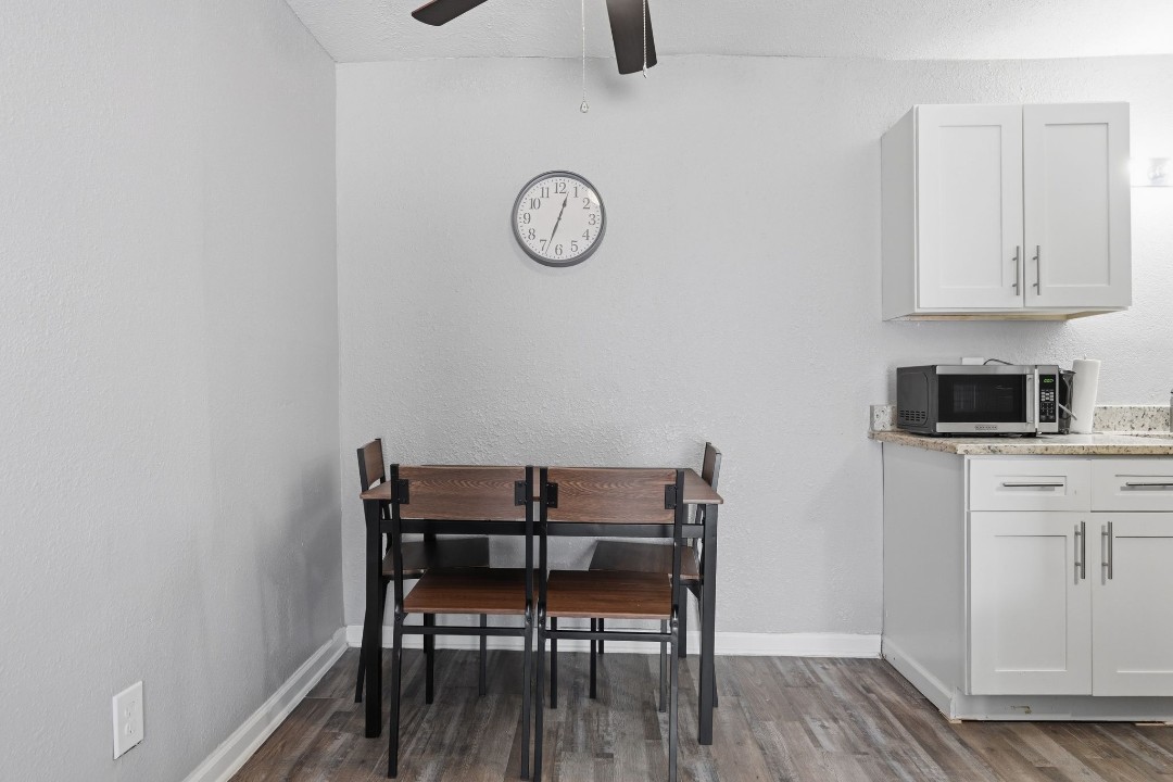 Pioneer Creek 606-01 · Unit 1/1