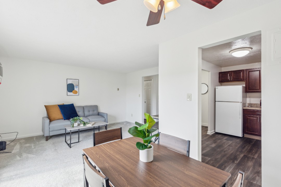 Midtown Towers 3603, · Unit 1/1