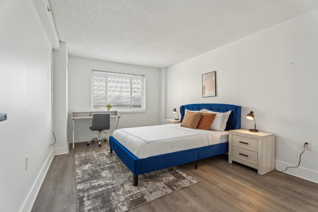 1 Bedroom · Signature layout
