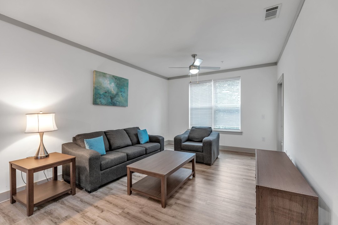 Overlook at Farragut 3212, · Unit 1/1