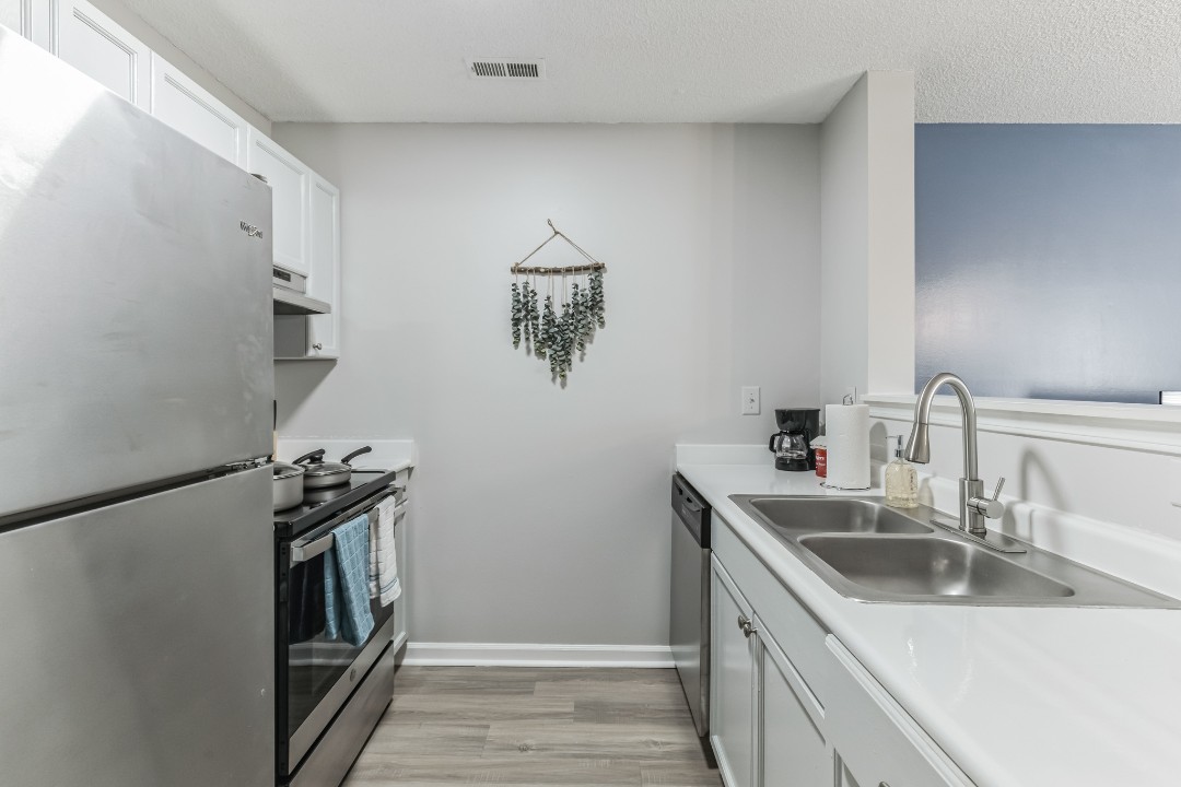 Carlson Bay, 3516-202, · Unit 1/1