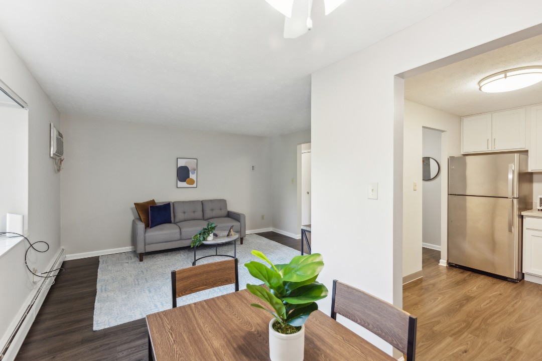 Midtown Towers 3020, · Unit 1/1
