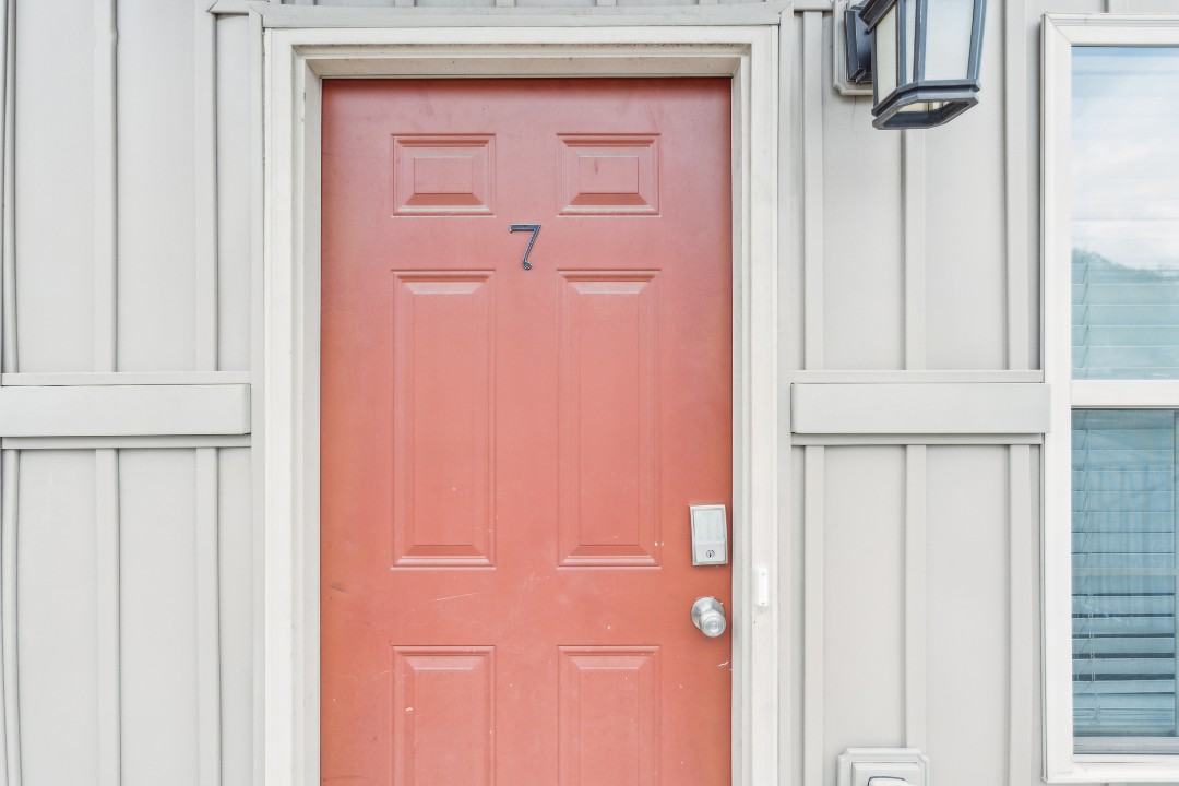 Biltmore 1513 · Unit 7 2/1.5