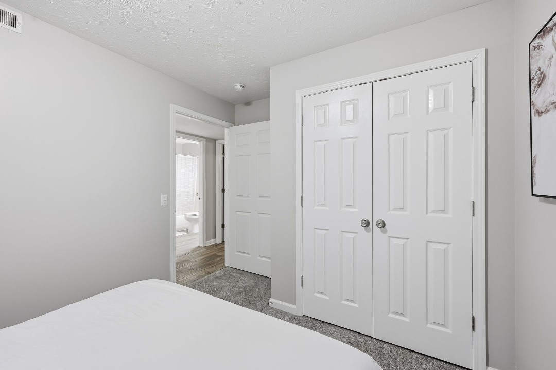 Highland Park apartments · Unit 904 2/2