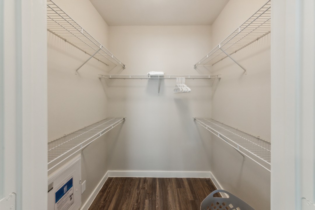 Smart Living Cypress Creek, 9206, · Unit 1/1