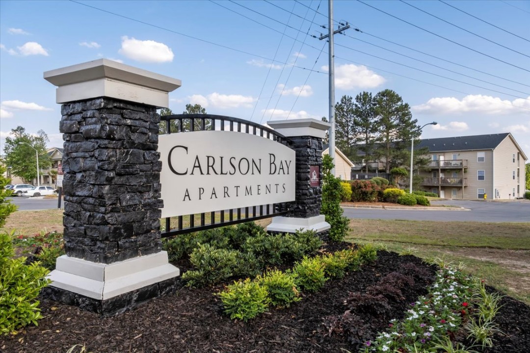 Carlson Bay, 965-301, · Unit 1/1