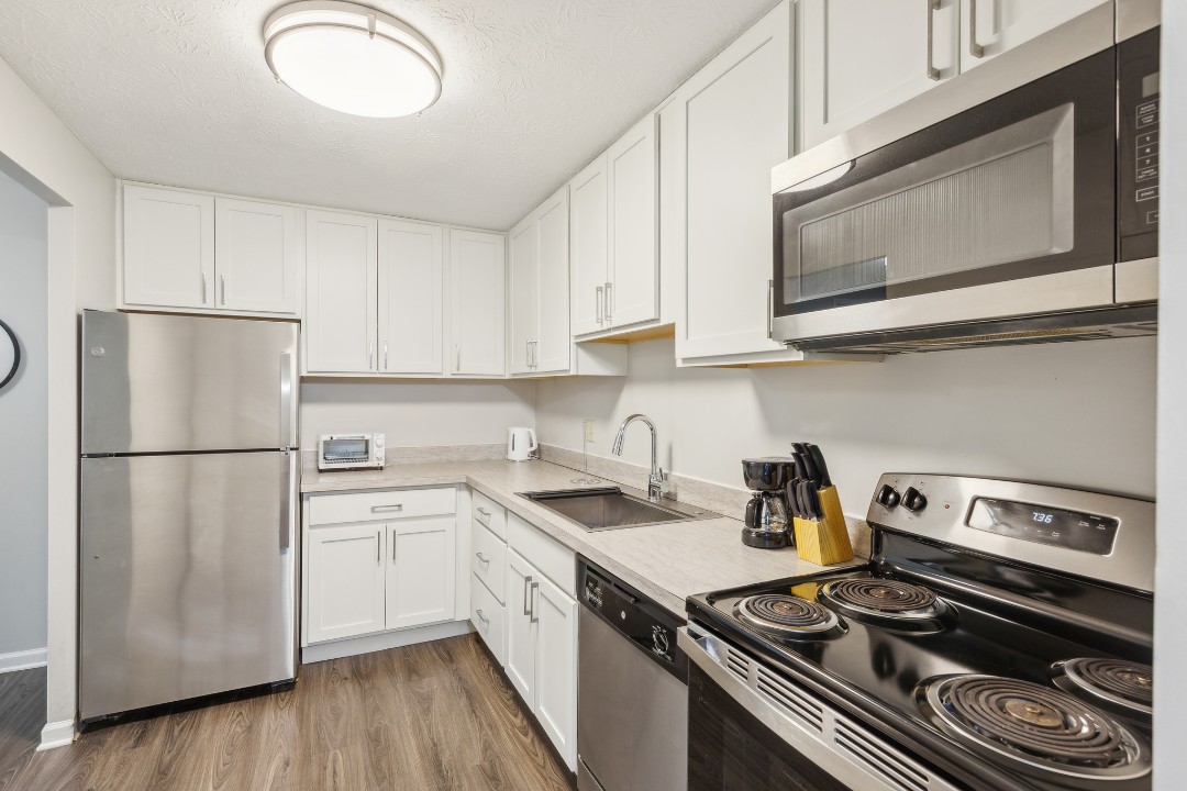 Midtown Towers 3020, · Unit 1/1