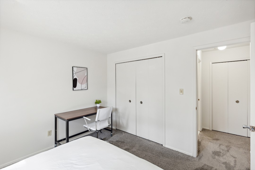 Midtown Towers 3229, · Unit 1/1