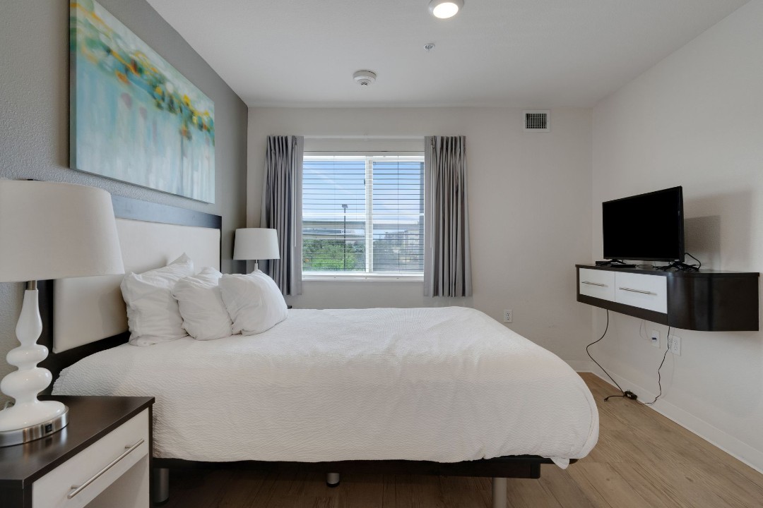 Simplicity At the Rim · Unit 1212  1/1